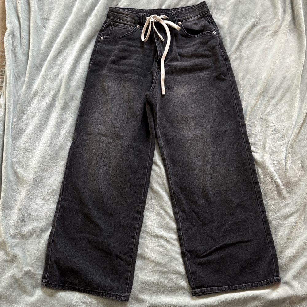 Black Wide-Leg Jeans with Tie-Waist